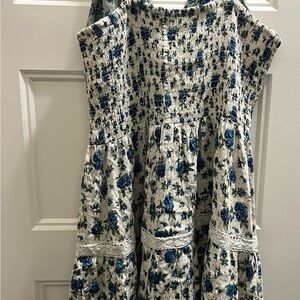 Floral Blue and White mini Dress